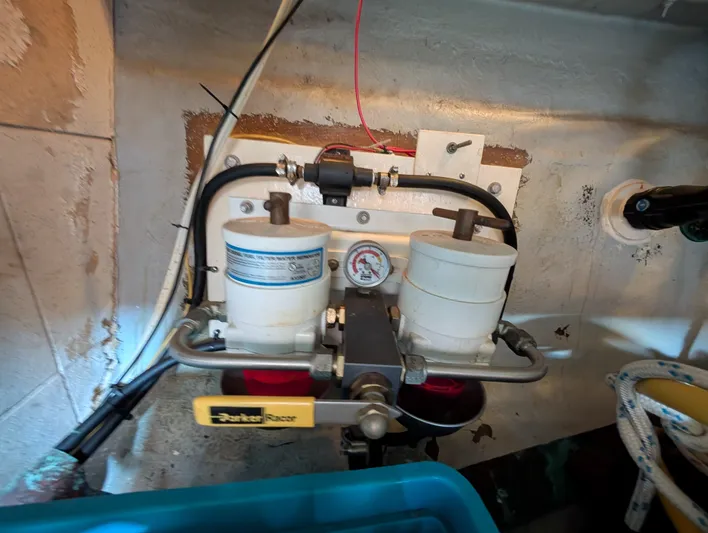 Monarch Yacht Photos Pics 