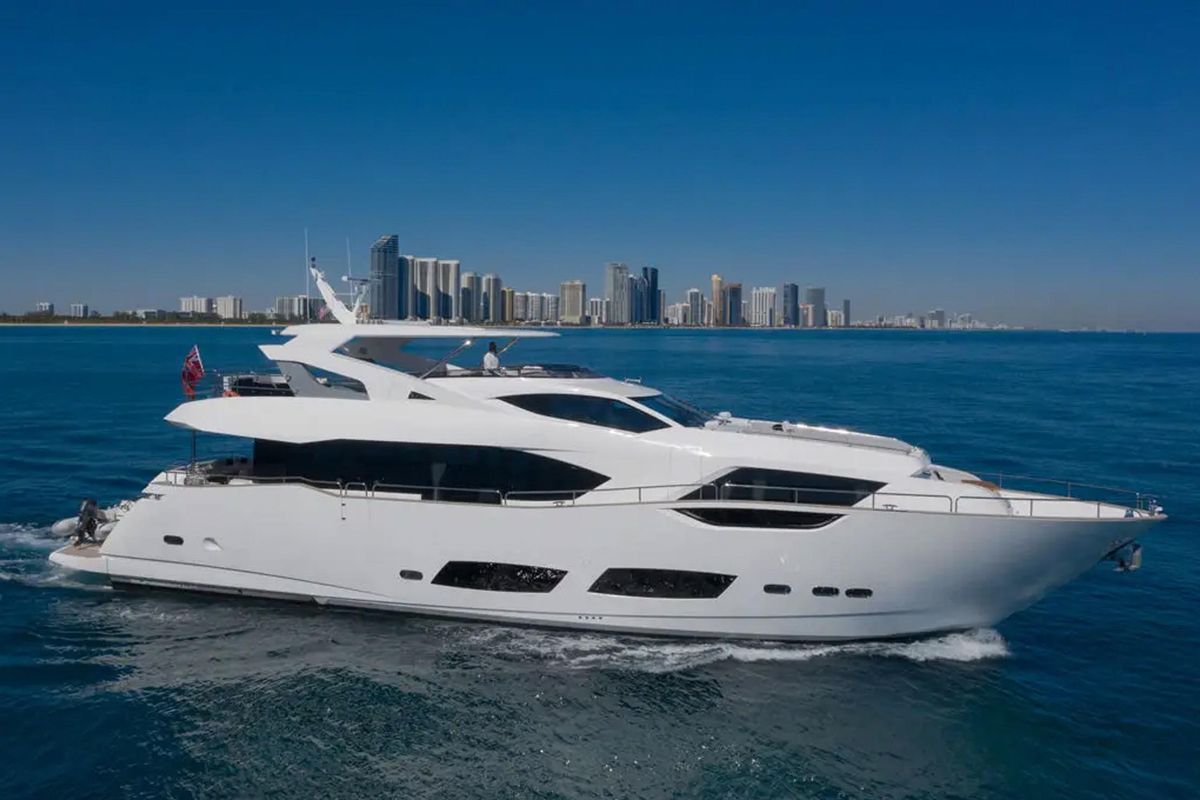 2019 Sunseeker 95 