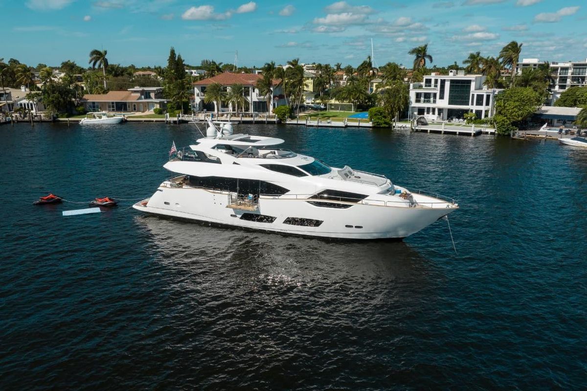 2018 Sunseeker 95 