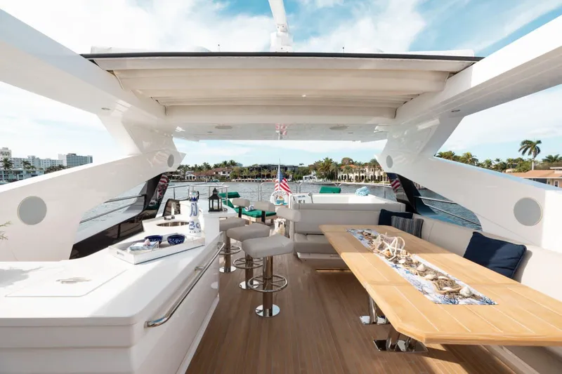 Mirracle Yacht Photos Pics Luxurious 2018 Sunseeker 95 Yacht interior with elegant seating and dining area.