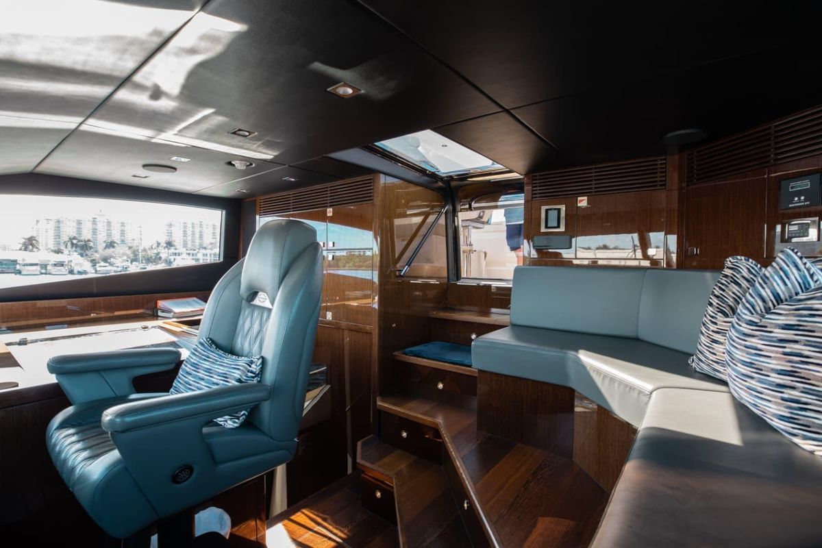 2018 Sunseeker 95 