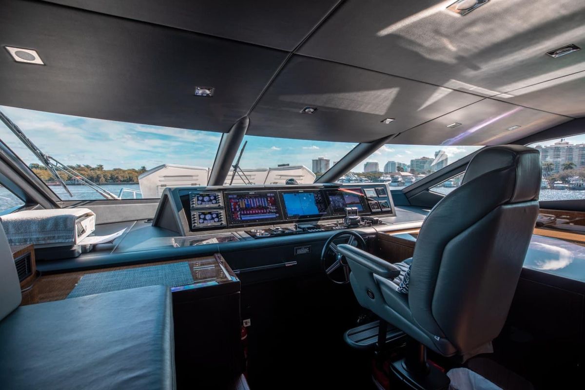 2018 Sunseeker 95 