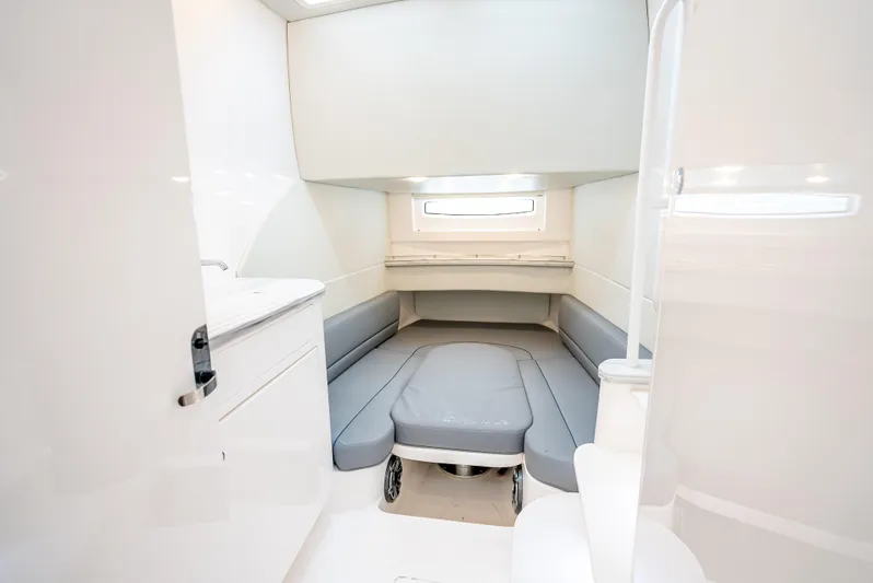 Swell Time Yacht Photos Pics 