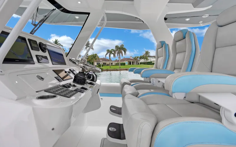 Swell Time Yacht Photos Pics 