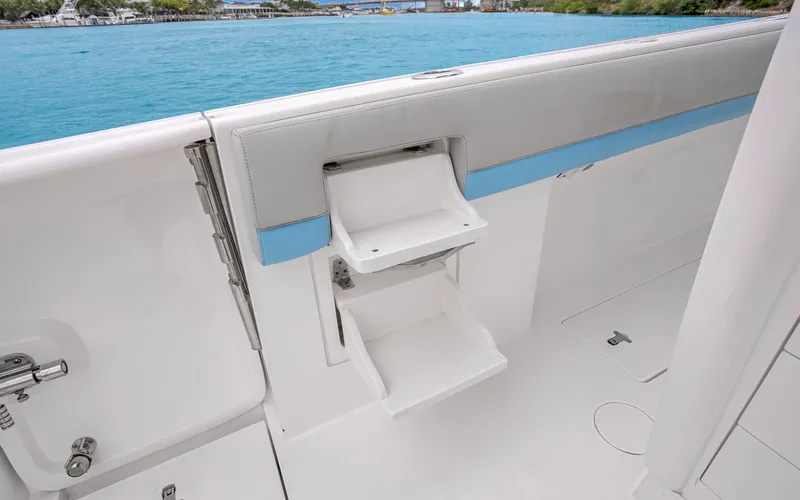 Swell Time Yacht Photos Pics 