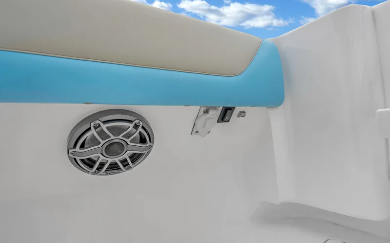 Swell Time Yacht Photos Pics 