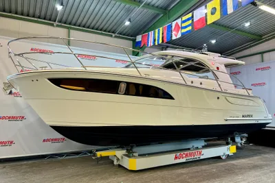2020 Marex 310 Sun Cruiser