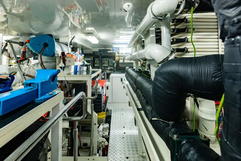 Tayrona Yacht Photos Pics 