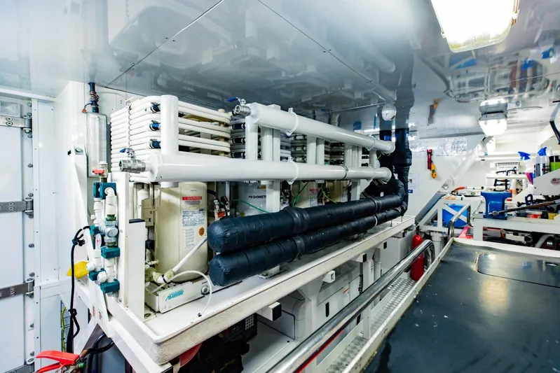 Tayrona Yacht Photos Pics 