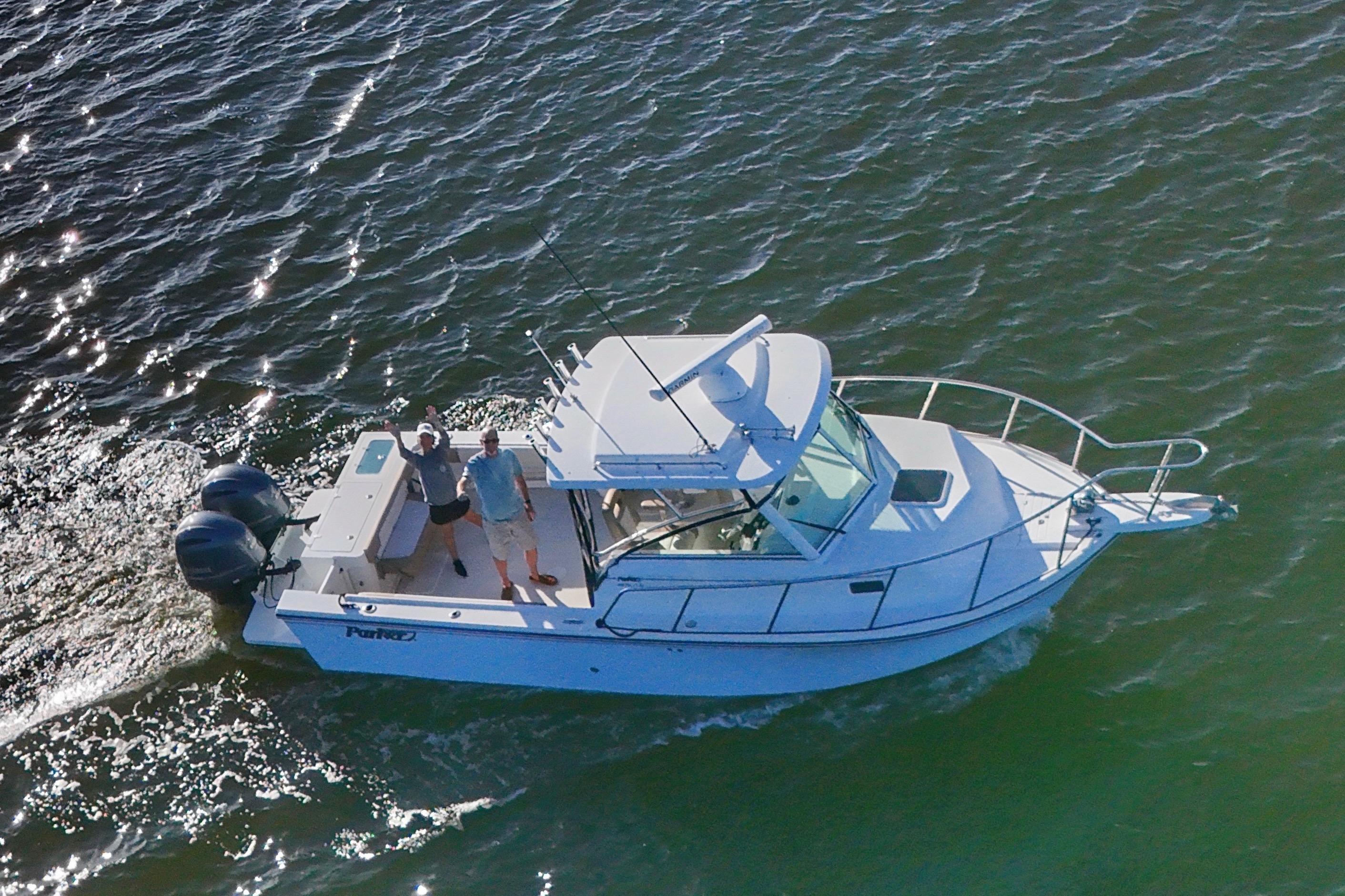 Parker 2510 Deep Vee Walkaround