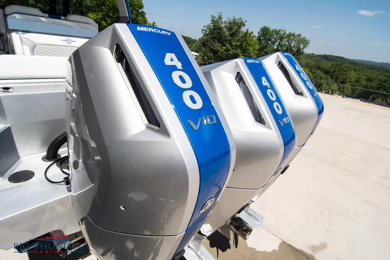  Yacht Photos Pics 2024 Fountain 38 SCX with triple Mercury 400 V10 outboard engines.