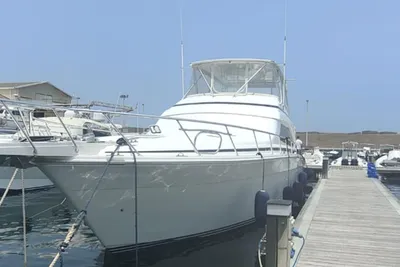 2006 Bertram 630 Convertible