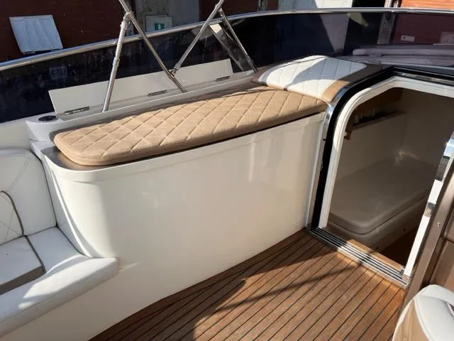 Blue Ice 38 Yacht Photos Pics 