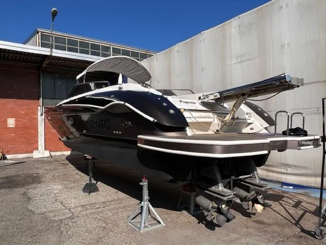 Blue Ice 38 Yacht Photos Pics 