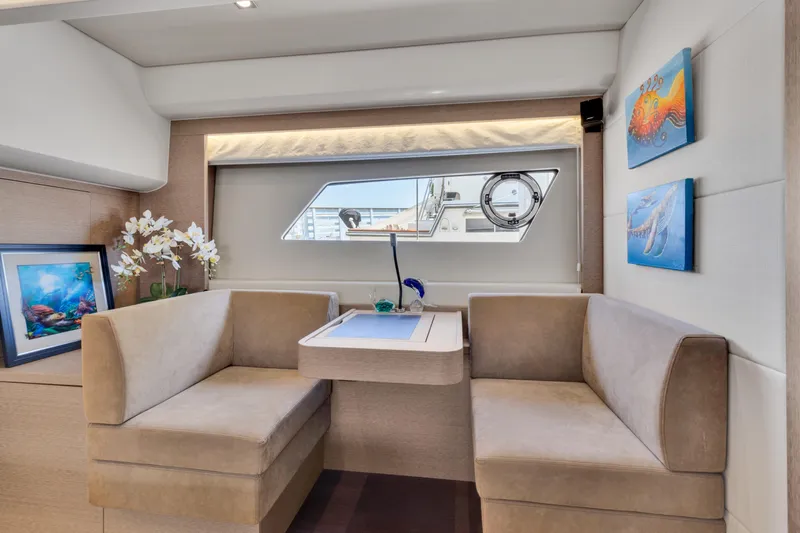 Dances With Waves Yacht Photos Pics 