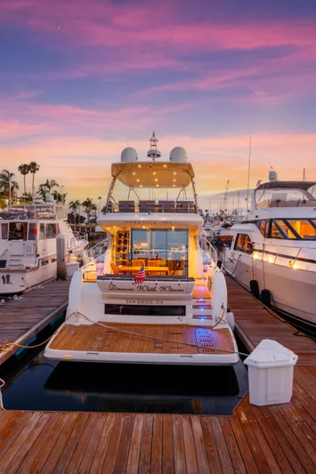 Dances With Waves Yacht Photos Pics 