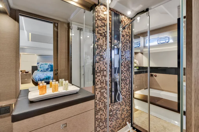 Dances With Waves Yacht Photos Pics 