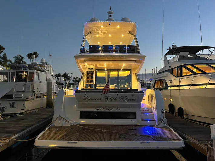 Dances With Waves Yacht Photos Pics 