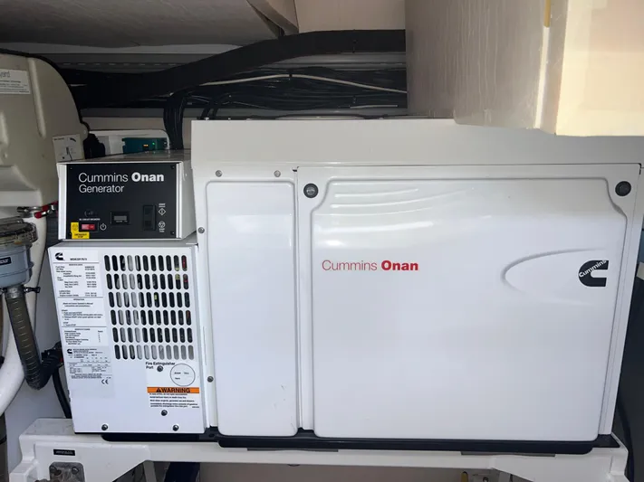 Dances With Waves Yacht Photos Pics 