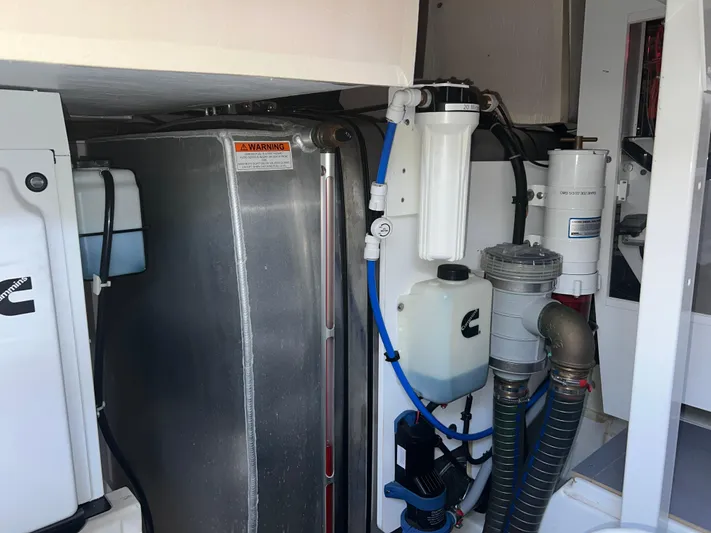 Dances With Waves Yacht Photos Pics 