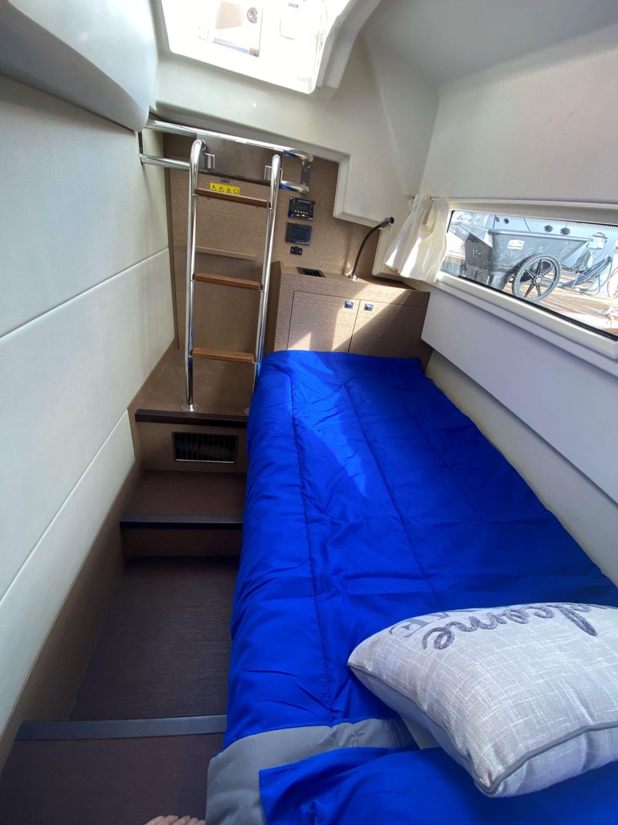 2018 Prestige 56 