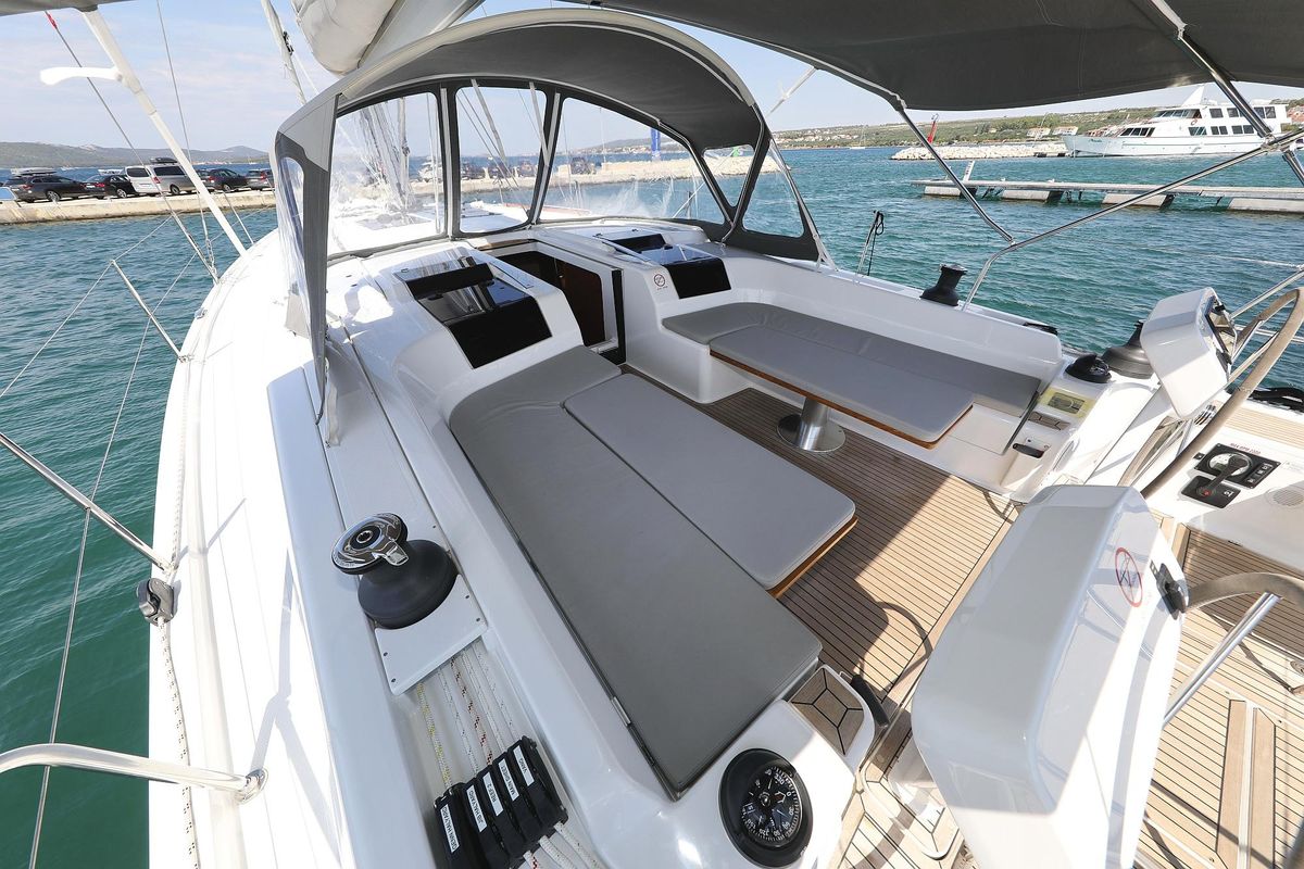 2020 Hanse 51 