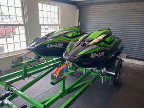 2022 Kawasaki Sx-r