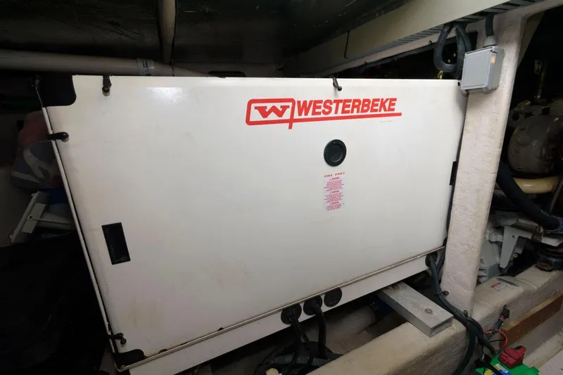  Yacht Photos Pics Westerbeke generator in 2001 Sea Ray 540 Cockpit Motor Yacht engine room.