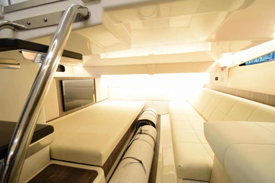 2022 Regal 36 Grand Coupe