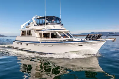 Ocean Alexander Cockpit M/Y