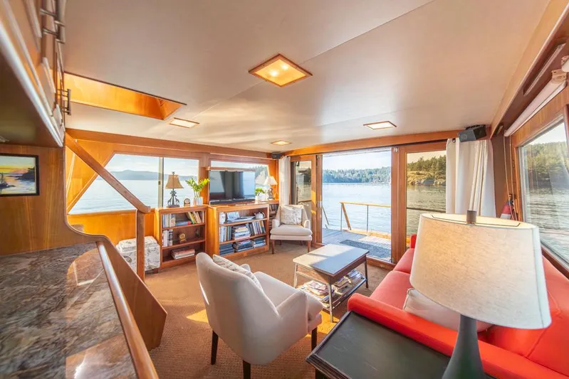 Take Chances Yacht Photos Pics Luxurious interior of 1986 Ocean Alexander Cockpit M/Y yacht with scenic water views.