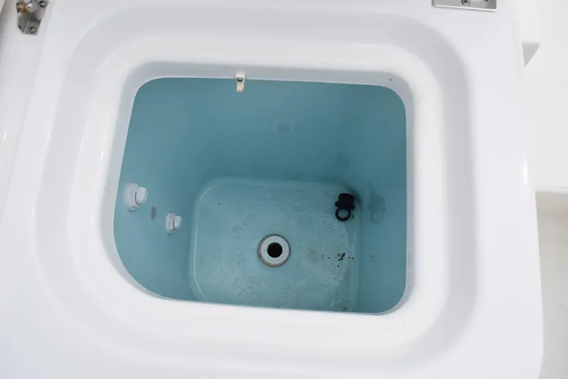  Yacht Photos Pics Livewell compartment on 2022 Pursuit OS 355 Offshore boat.