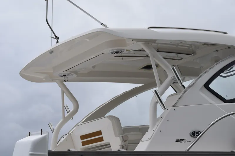  Yacht Photos Pics 2022 Pursuit OS 355 Offshore boat, showcasing sleek design and modern features.