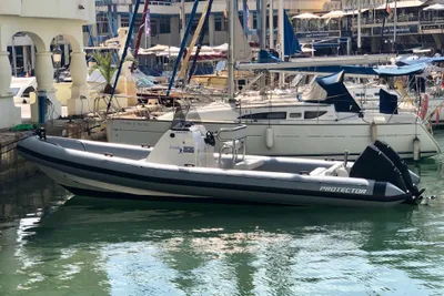 2005 Protector RIB 8.75m