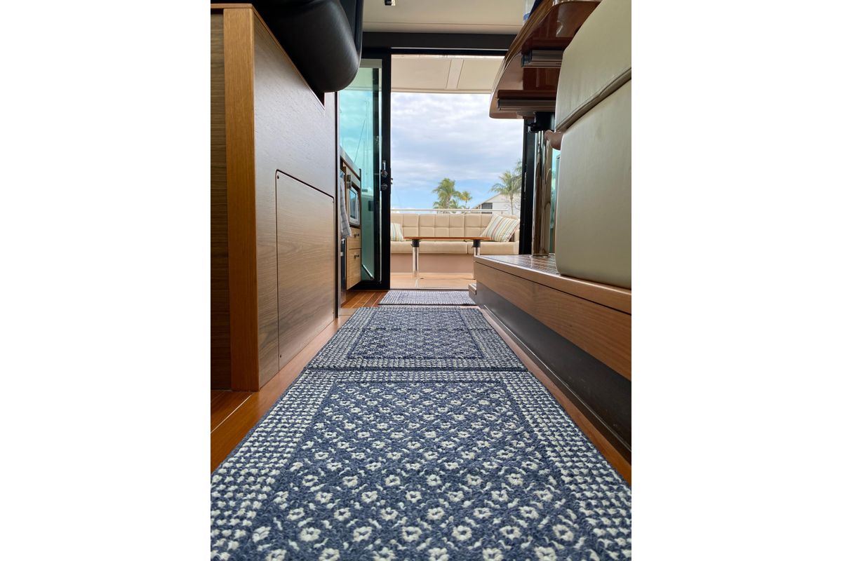 2015 Tiara Yachts 44 