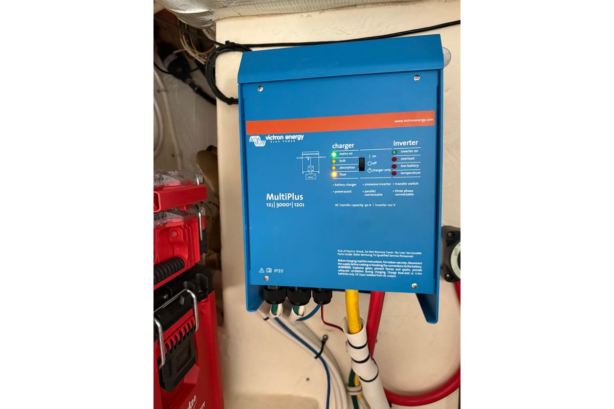 2015 Tiara Yachts 44 