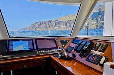 Yacht