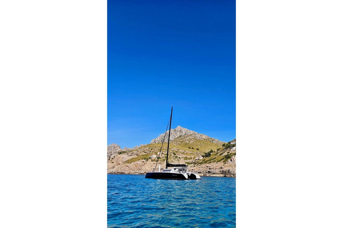 2016 HH Catamarans 66 