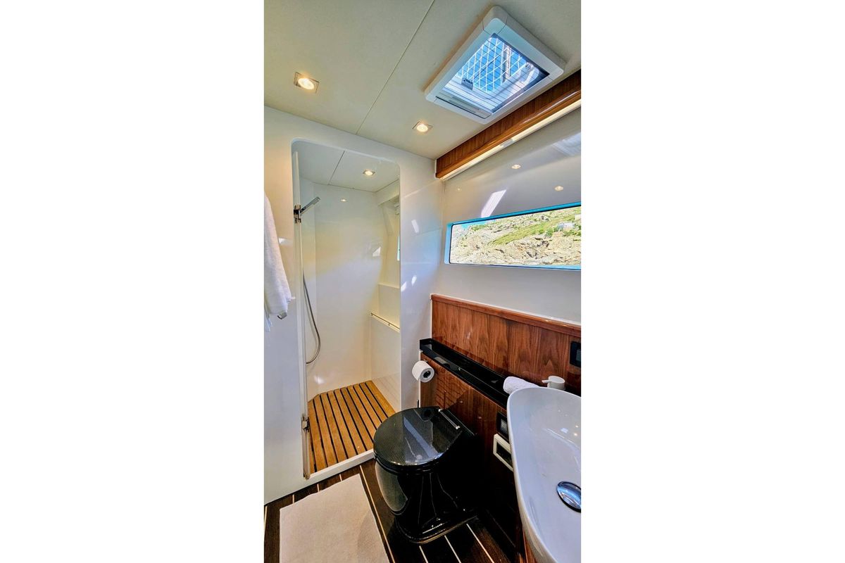 2016 HH Catamarans 66 