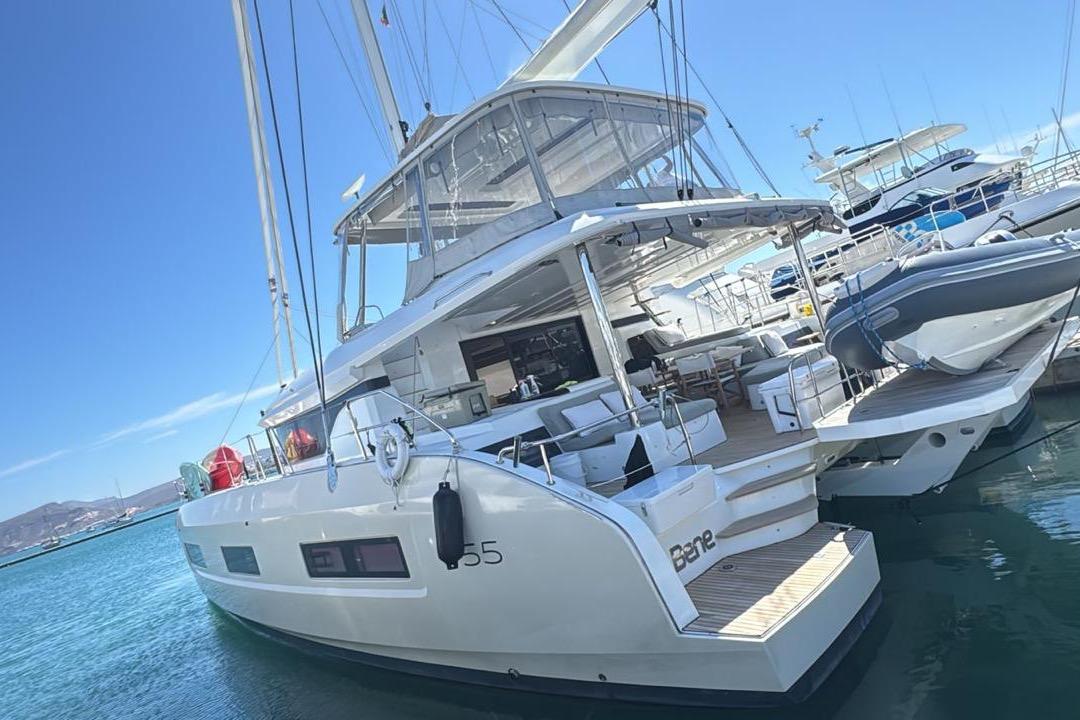 Lagoon 55