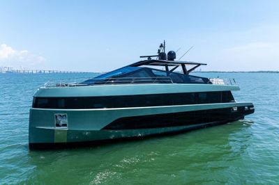 Yacht