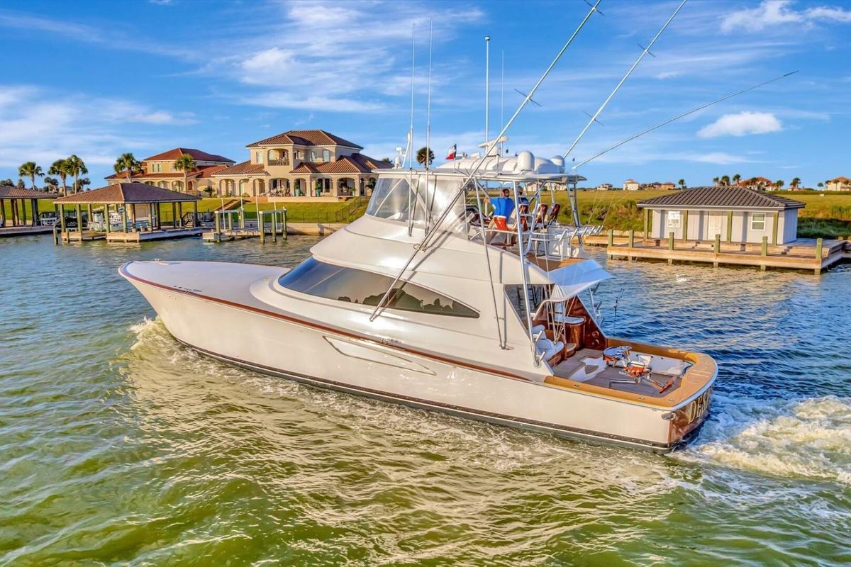 2019 Viking 68 