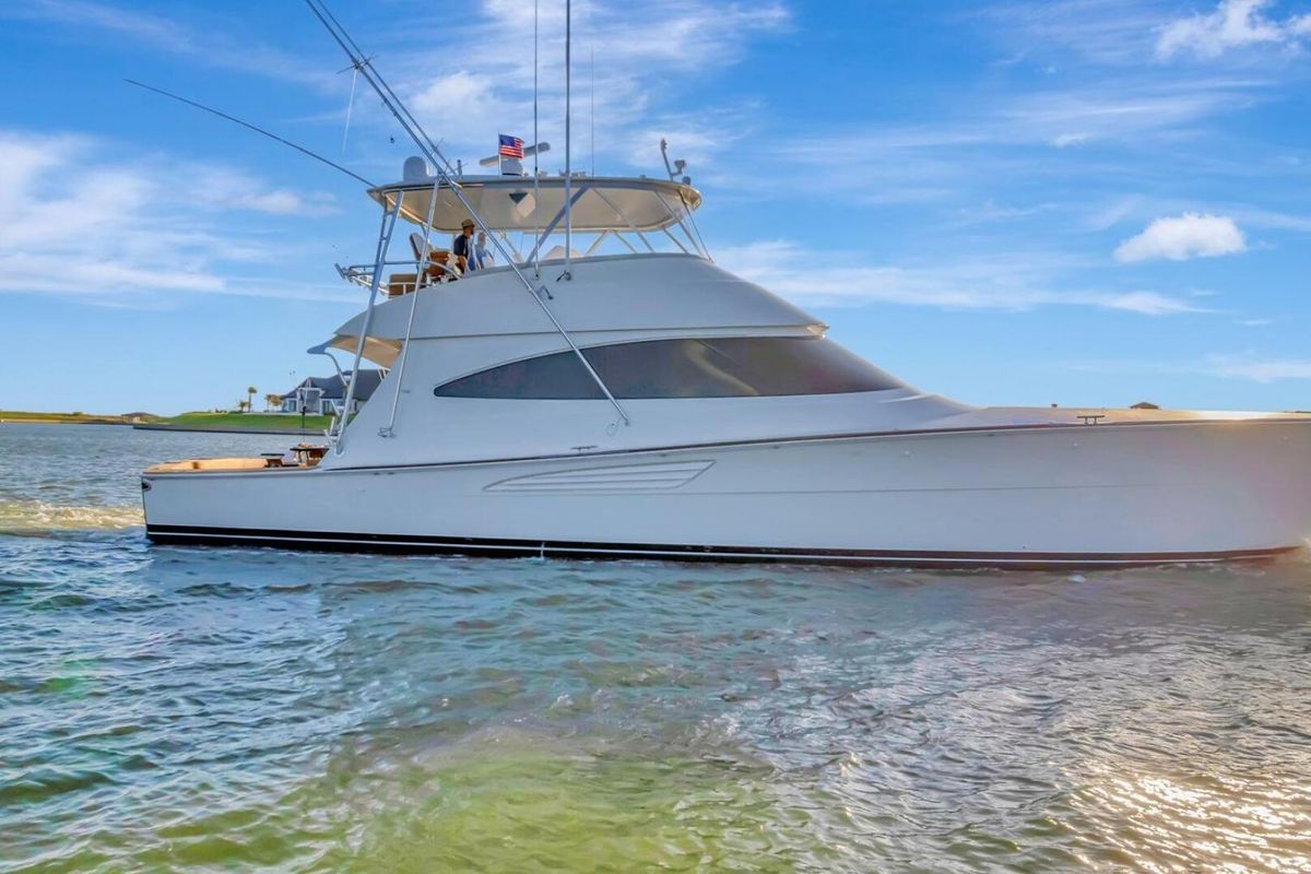 2019 Viking 68 
