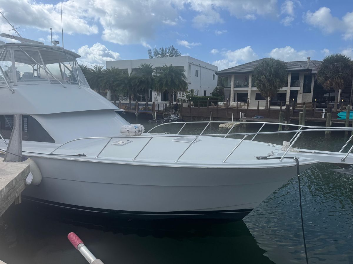 2002 Hatteras 50 