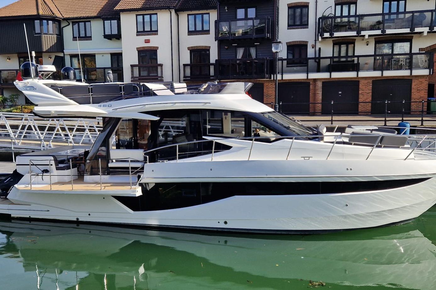 2022 Galeon 460 Fly