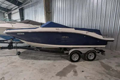 Sea Ray SPX 190