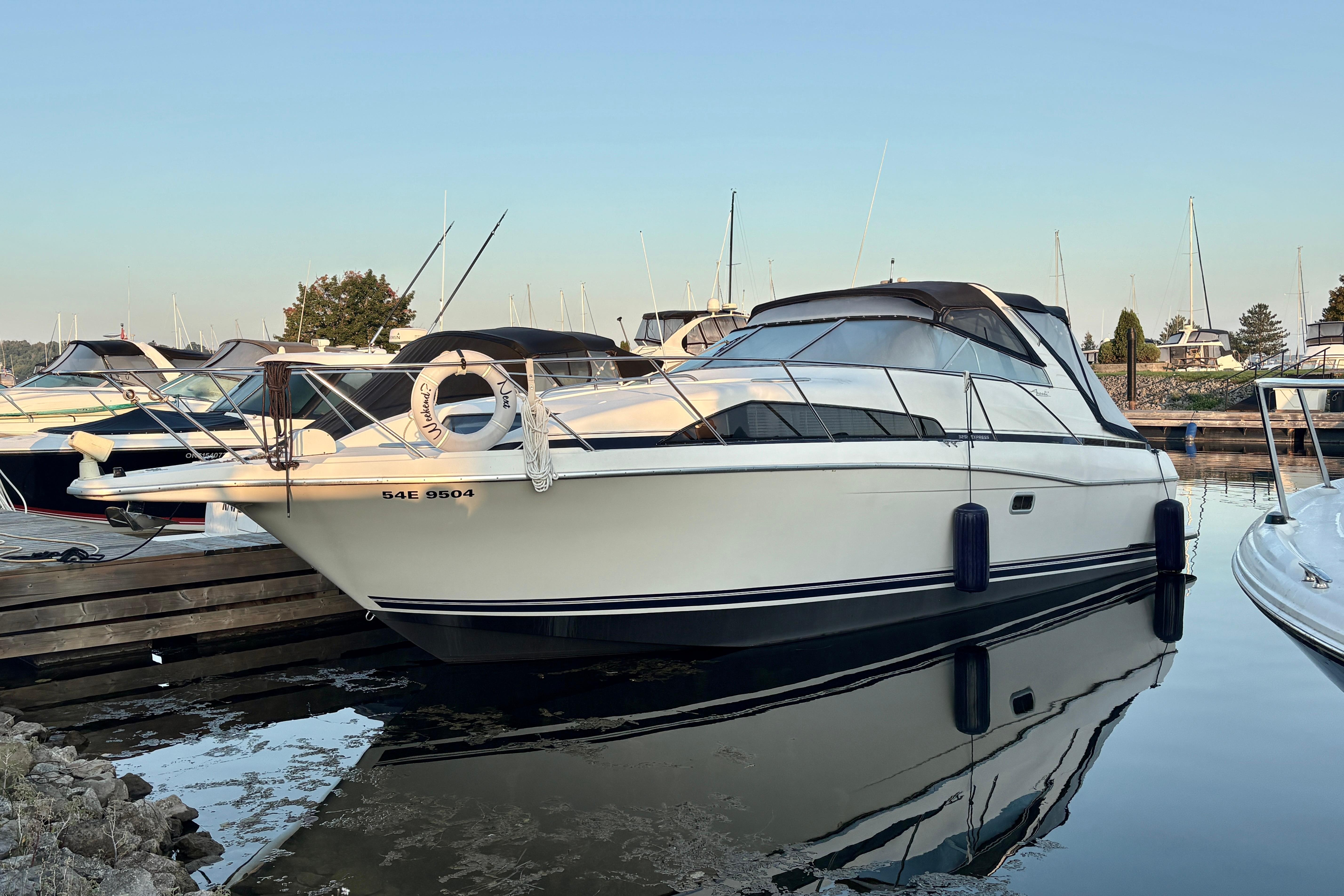 Bayliner 3255 Avanti