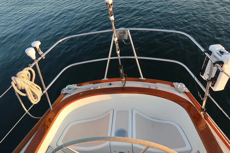 Spirit Wind Yacht Photos Pics 