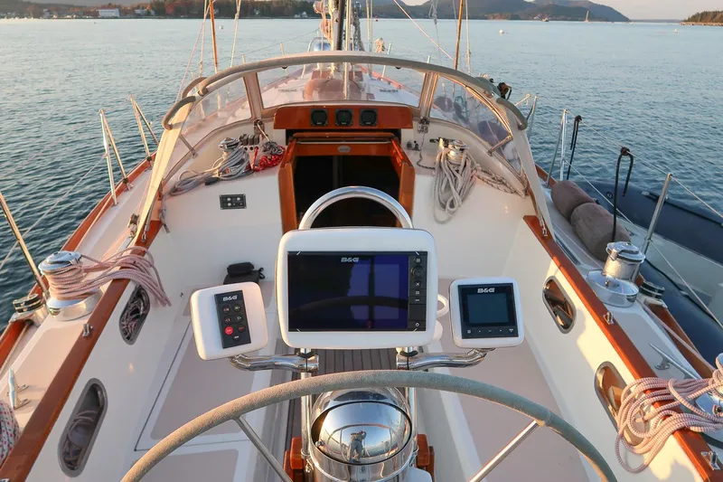 Spirit Wind Yacht Photos Pics 