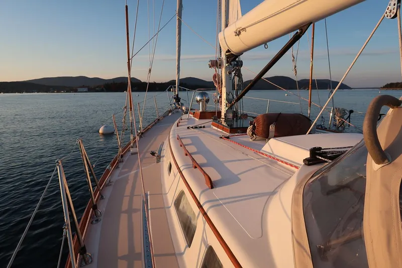 Spirit Wind Yacht Photos Pics 